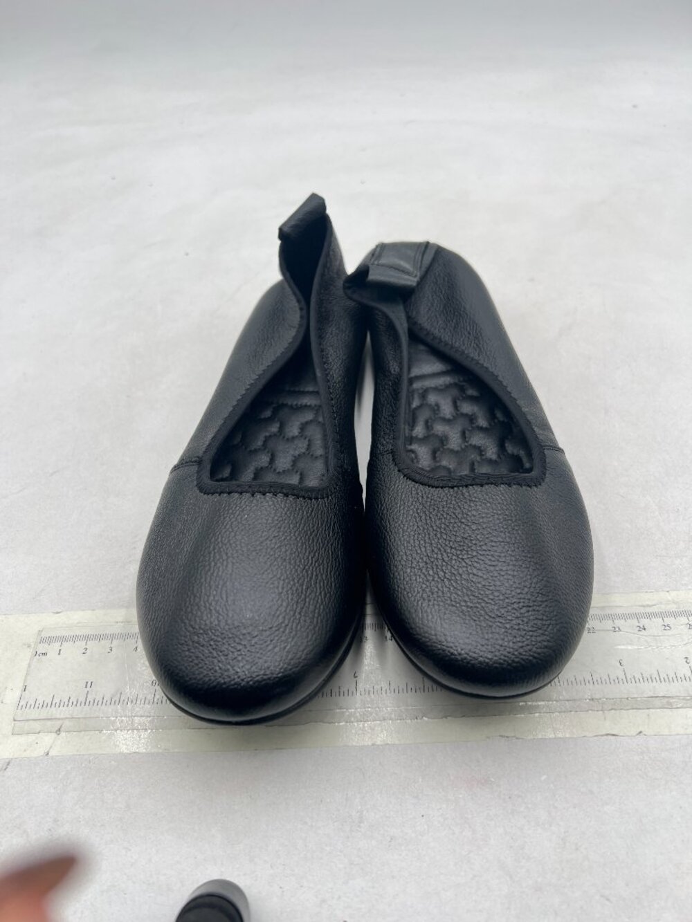 Black Women's Slip Ons Loafers Flats Comfort Walking Flat Formal Casual Shoes - Picture 2 of 7